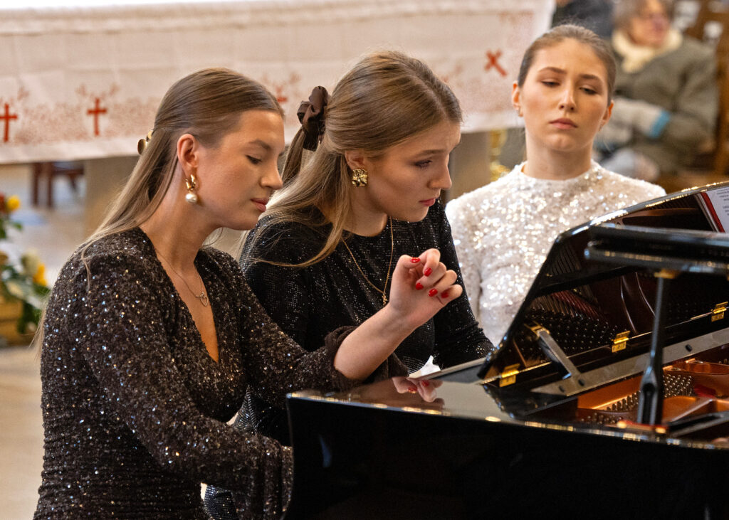 20260211-TrioMuse-13